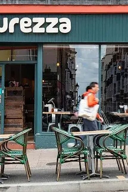 Explore 10 must-visit Vegan Restaurants near Brighton, Crawley, West Sussex. Featuring top spots like Zari Restaurant for delicious dining.