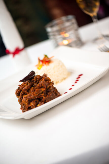 Host corporate events at Zari Crawley. Fine dining Indian venue for 45-155 guests near Gatwick. Business lunches, Christmas parties.