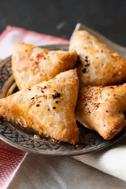 Explore traditional South Indian dishes at Zari Restaurant in Crawley, featuring authentic flavours and a rich cultural history.