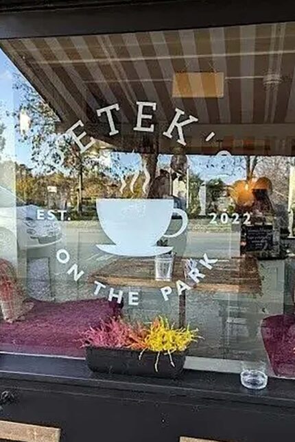 Charming cafe setting with a fresh vegan brunch spread at Peteks on the Park in Burgess Hill.